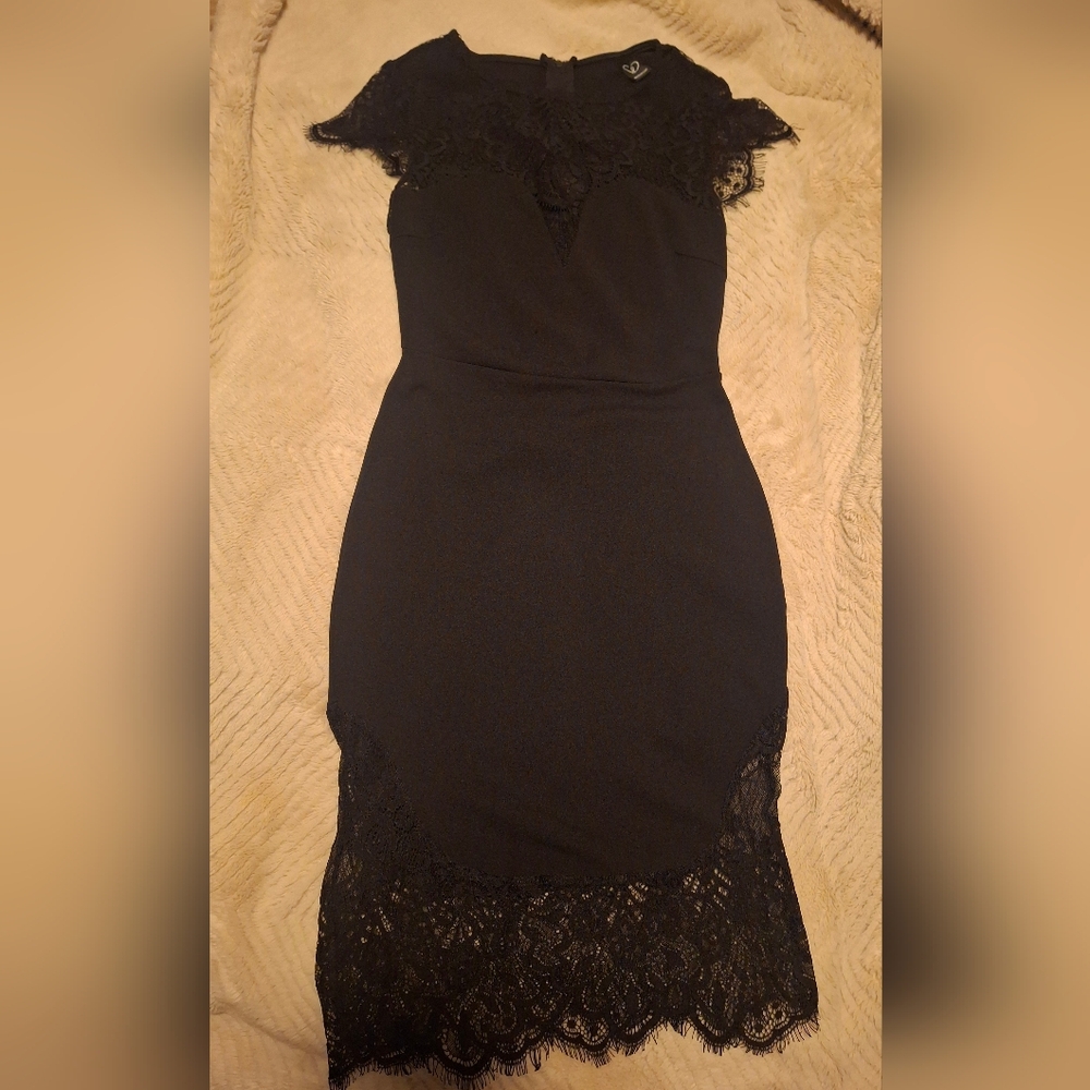 Beautiful black dress